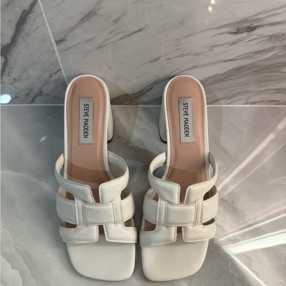 Steve Madden Cream Block Heel Mules - Picture 2 of 5